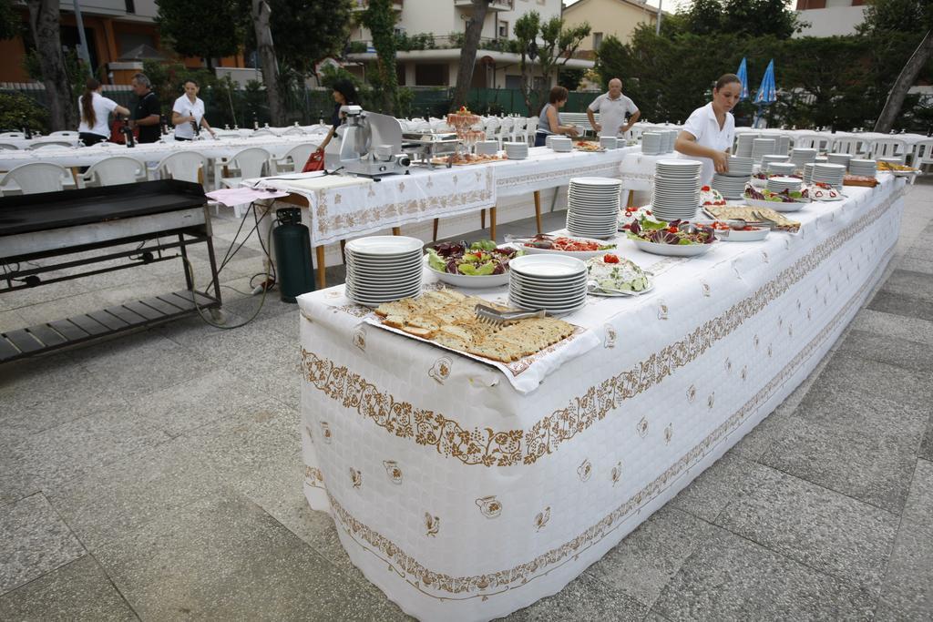 Hotel Vannini Rimini Ngoại thất bức ảnh